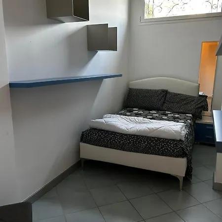 Dedelollo's Lägenhet Sanremo