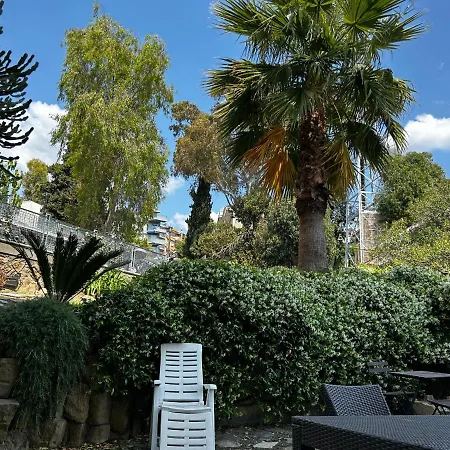 Dedelollo's Apartment